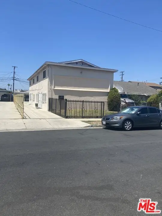 1215 W 102nd Street, Los Angeles, CA 90044 - #1