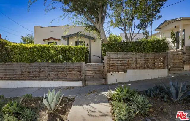 1375 Sutherland Street, Los Angeles, CA 90026 - #1