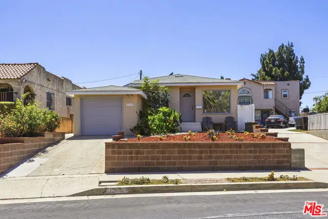 719 N Cabrillo Avenue, San Pedro, CA 90731 - #2