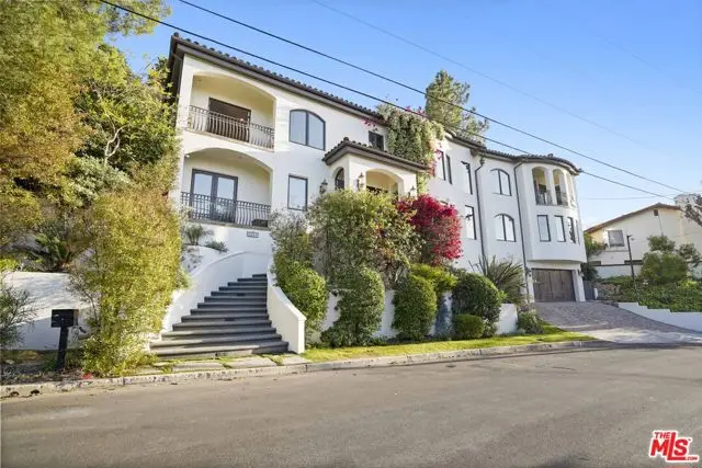 10940 Terryview Drive, Studio City, CA 91604 - #3