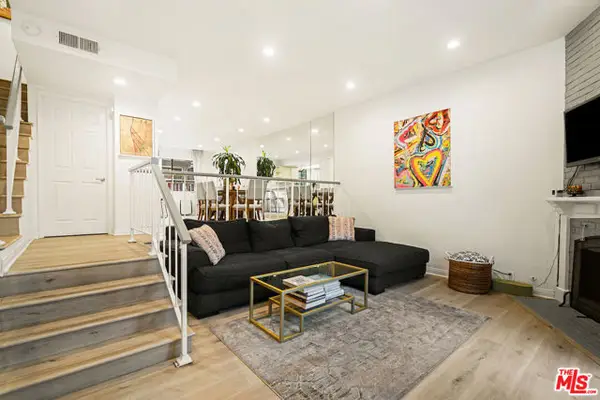 4658 Don Lorenzo Drive #E, Los Angeles, CA 90008