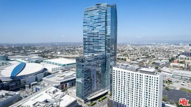 900 W Olympic Boulevard #31E, Los Angeles, CA 90015 - #2