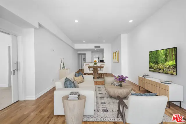 900 W Olympic Boulevard #31E, Los Angeles, CA 90015 - #3
