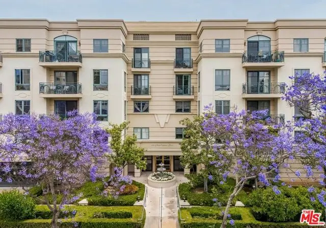430 N Oakhurst Drive #202, Beverly Hills, CA 90210 - #1