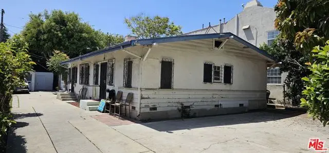 1243 N Beachwood Drive, Los Angeles, CA 90038 - #1