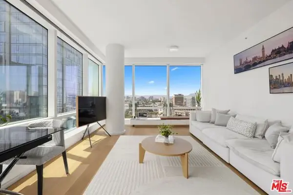 877 Francisco Street #1811, Los Angeles, CA 90017