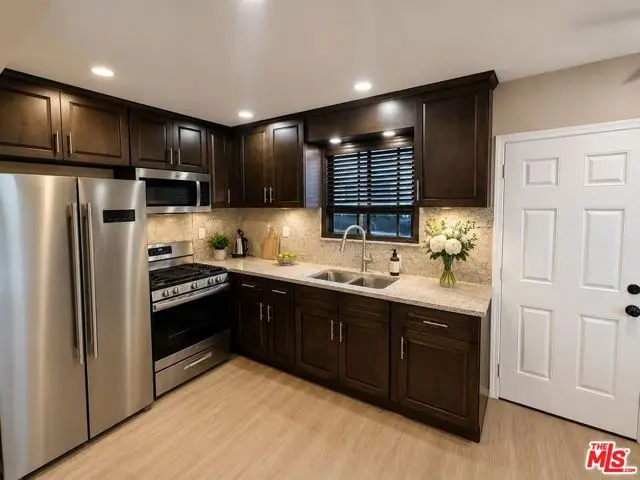 606 Phelan Lane, Redondo Beach, CA 90278 - #3