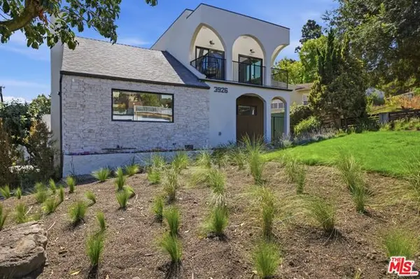 3926 S Ridgeley Drive, Los Angeles, CA 90008