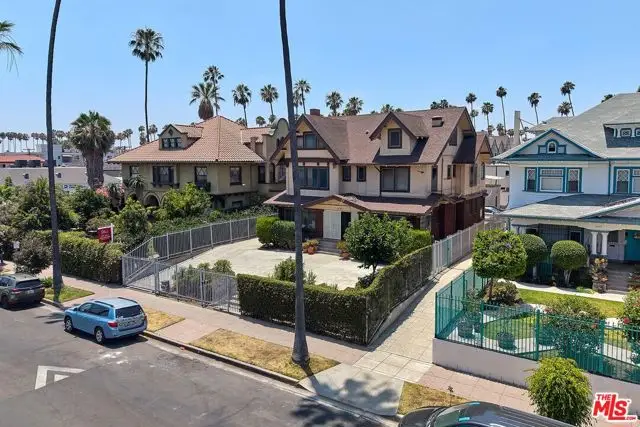 1041 Elden Avenue, Los Angeles, CA 90006 - #3