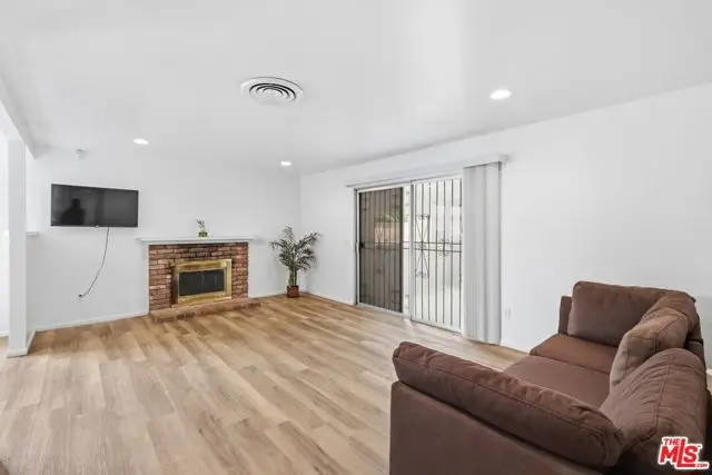 11965 Pierce Street, Sylmar, CA 91342 - #3