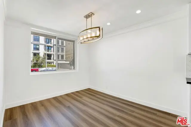 11970 Montana Avenue #110, Los Angeles, CA 90049 - #3