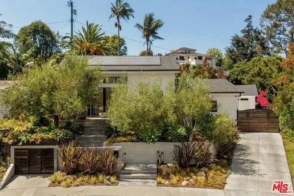 3526 Stoner Avenue, Los Angeles, CA 90066