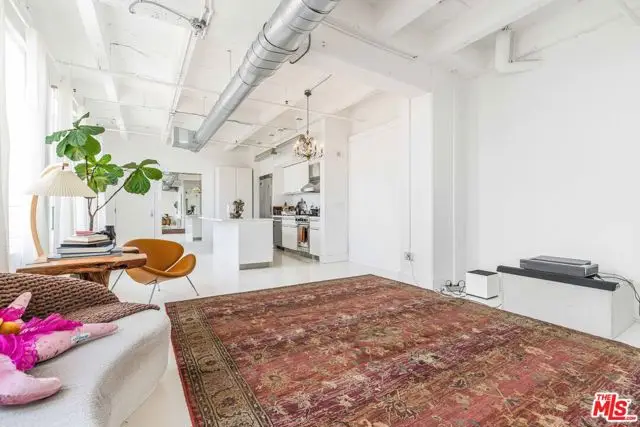 6253 Hollywood Boulevard #909, Los Angeles, CA 90028 - #3