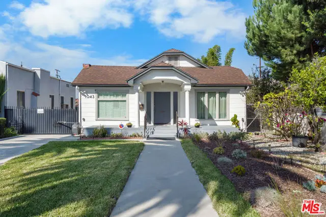 1043 S Victoria Avenue, Los Angeles, CA 90019 - #2
