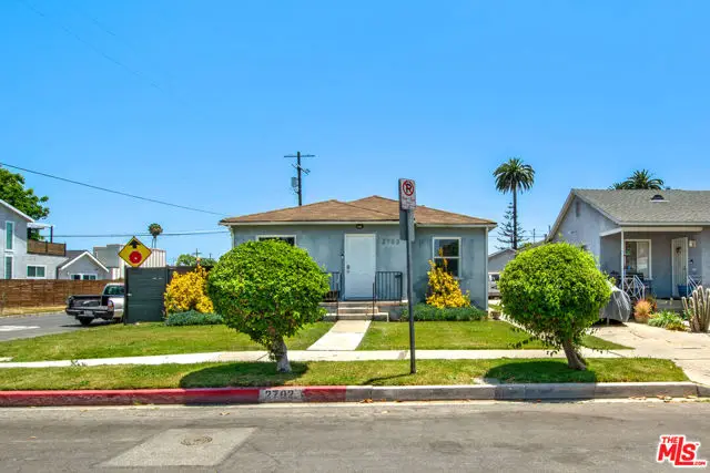 2702 Thurman Avenue, Los Angeles, CA 90016 - #2