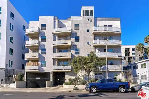 1025 Dewey Avenue #205, Los Angeles, CA 90006