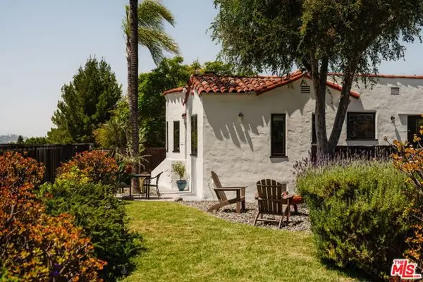 2709 Medlow Avenue, Los Angeles, CA 90065