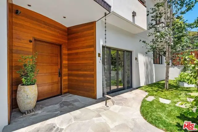 1535 Umeo Road, Pacific Palisades, CA 90272 - #3