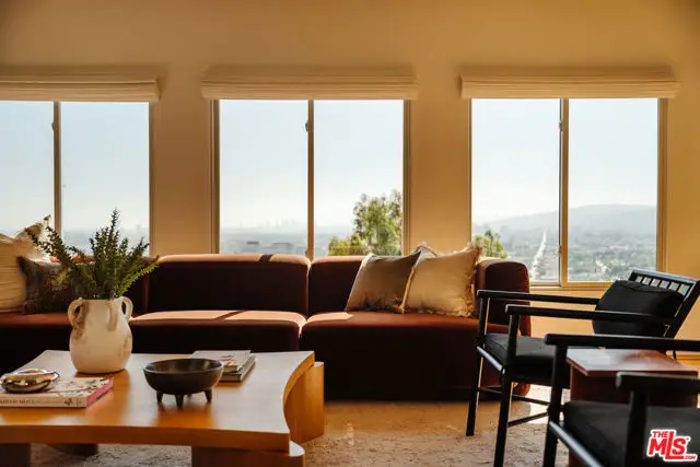 3823 Franklin Avenue, Los Angeles, CA 90027 - #2