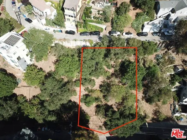 8229 W Gould Avenue, Los Angeles, CA 90046 - #2