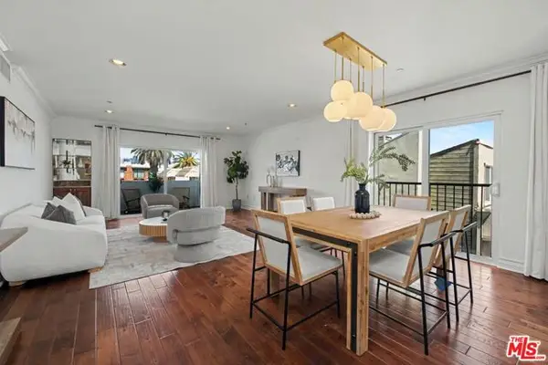 1878 Greenfield Avenue #PH5, Los Angeles, CA 90025