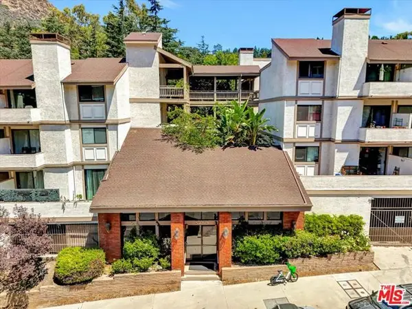 3480 Barham Boulevard #325, Los Angeles, CA 90068