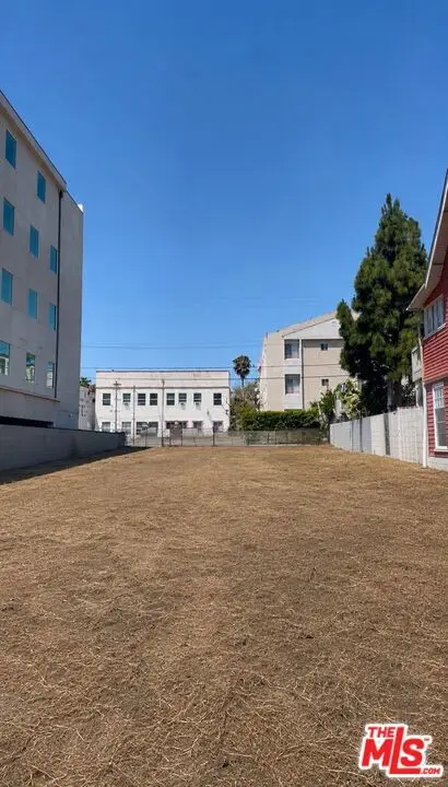 553 N Heliotrope Drive, Los Angeles, CA 90004 - #1