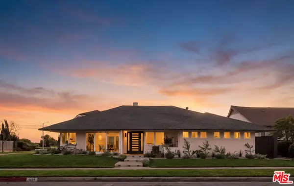 4204 Olympiad Drive, Los Angeles, CA 90043