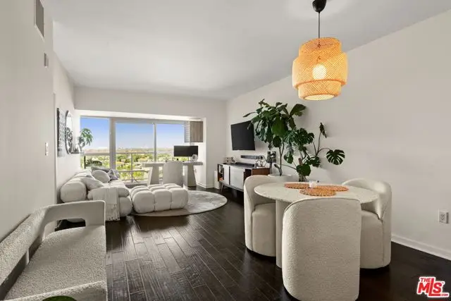 13700 Marina Pointe Drive #809, Marina Del Rey, CA 90292 - #3
