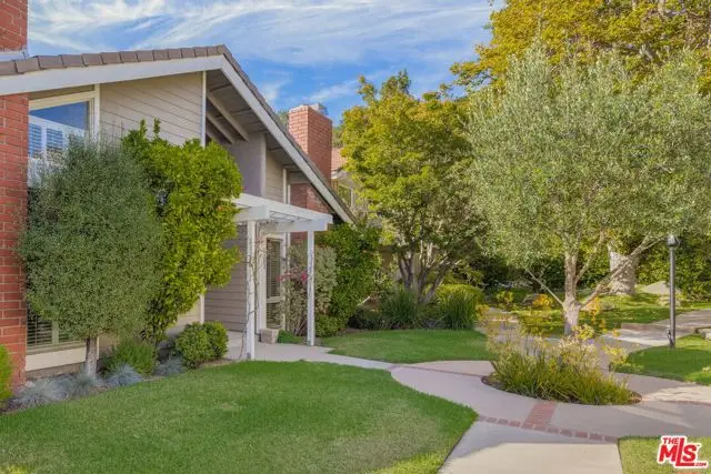 1322 Avenida De Cortez, Pacific Palisades, CA 90272 - #2