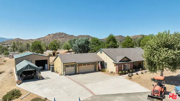 11734 Chisholm Court, Agua Dulce, CA 91390
