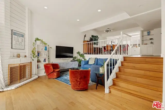 4600 Glencoe Avenue #2, Los Angeles, CA 90292 - #1