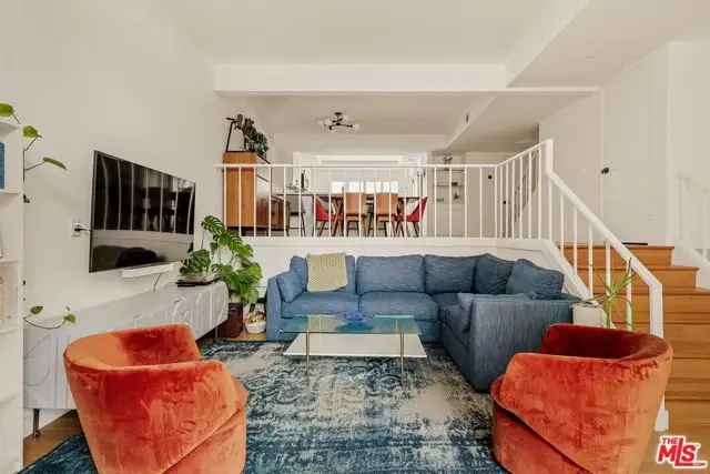 4600 Glencoe Avenue #2, Los Angeles, CA 90292 - #2