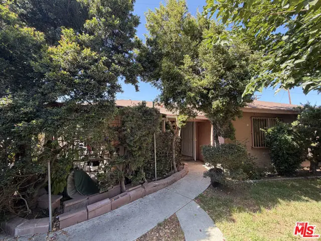 17235 E Newburgh Street, Azusa, CA 91702 - #2