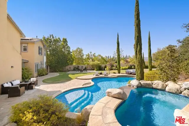 886 Hemlock Ridge Court, Simi Valley, CA 93065 - #2