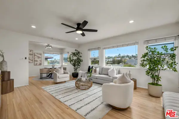 7203 Earldom Avenue, Los Angeles, CA 90293