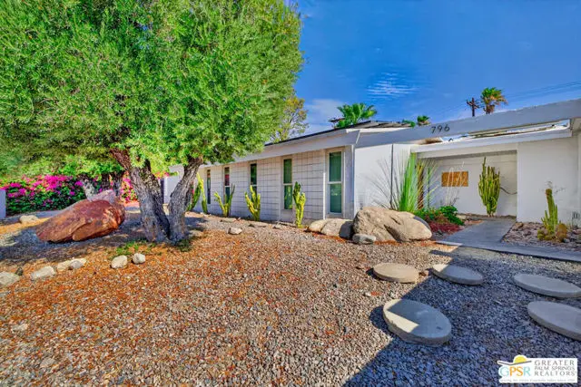 796 E Racquet Club Road, Palm Springs, CA 92262 - #3