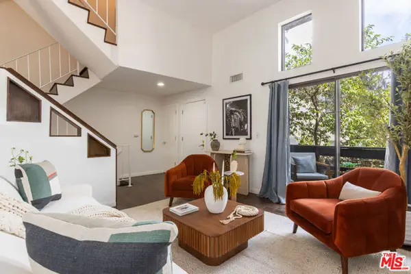 9131 Burnet Avenue #5, North Hills (los Angeles), CA 91343