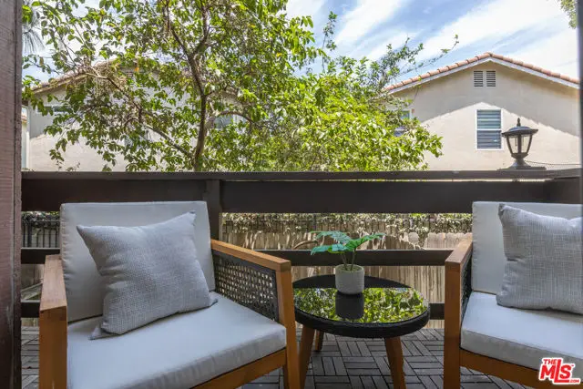 9131 Burnet Avenue #5, San Fernando Valley, CA 91343 - #3