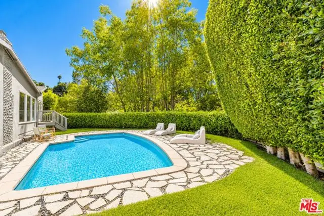 2601 Nichols Canyon Road, Los Angeles, CA 90046 - #2