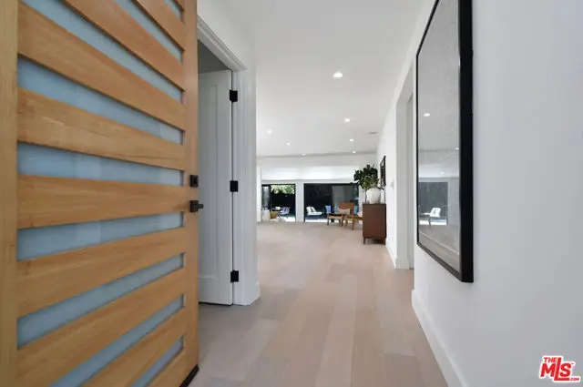 15431 Milbank Street, Encino, CA 91436 - #3