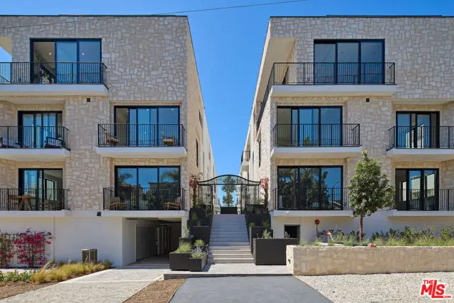 11967 Mayfield Ave #105, Los Angeles, CA 90049 - #1