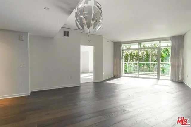 13650 Marina Pointe Drive #404, Marina Del Rey, CA 90292 - #2