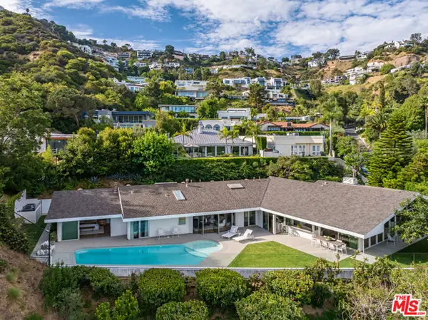 1667 Rising Glen Road, Los Angeles, CA 90069