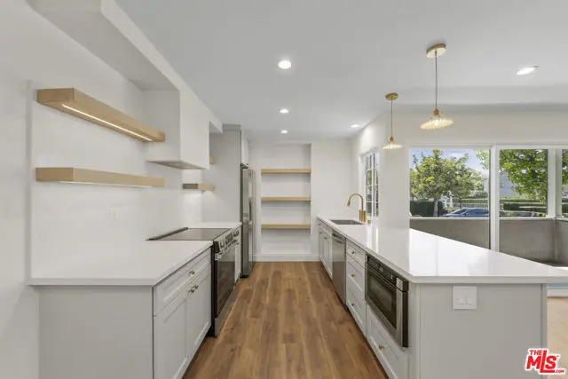 8712 Chessington Drive #261F, Inglewood, CA 90305 - #3