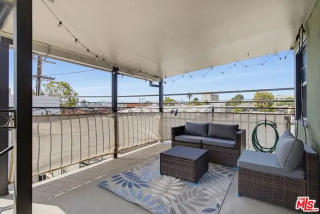 1834 9th Street #5, Santa Monica, CA 90404 - #2