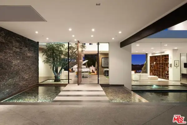 3000 Benedict Canyon Drive, Beverly Hills, CA 90210