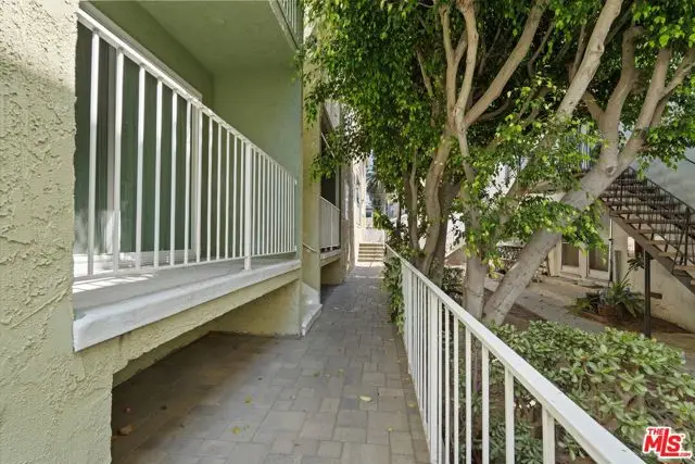 428 Hill Street #16, Santa Monica, CA 90405 - #3