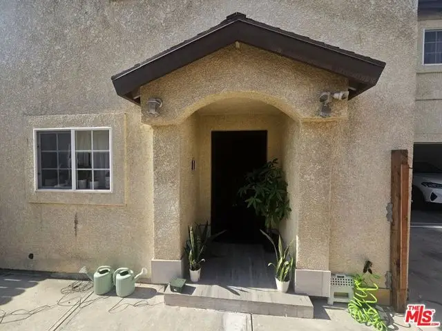 4922 W 104th Street, Inglewood, CA 90304 - #1