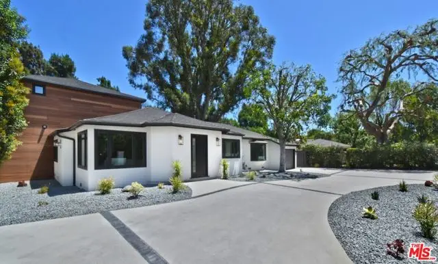 19061 Wells Drive, Tarzana, CA 91356 - #2